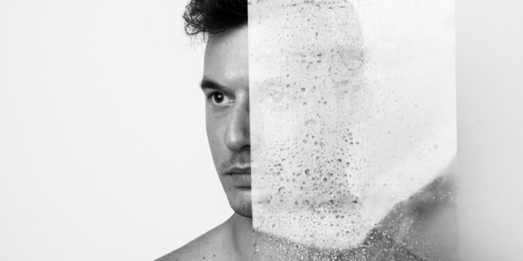 Hello, I’m Andrea a visual artist from Italy.